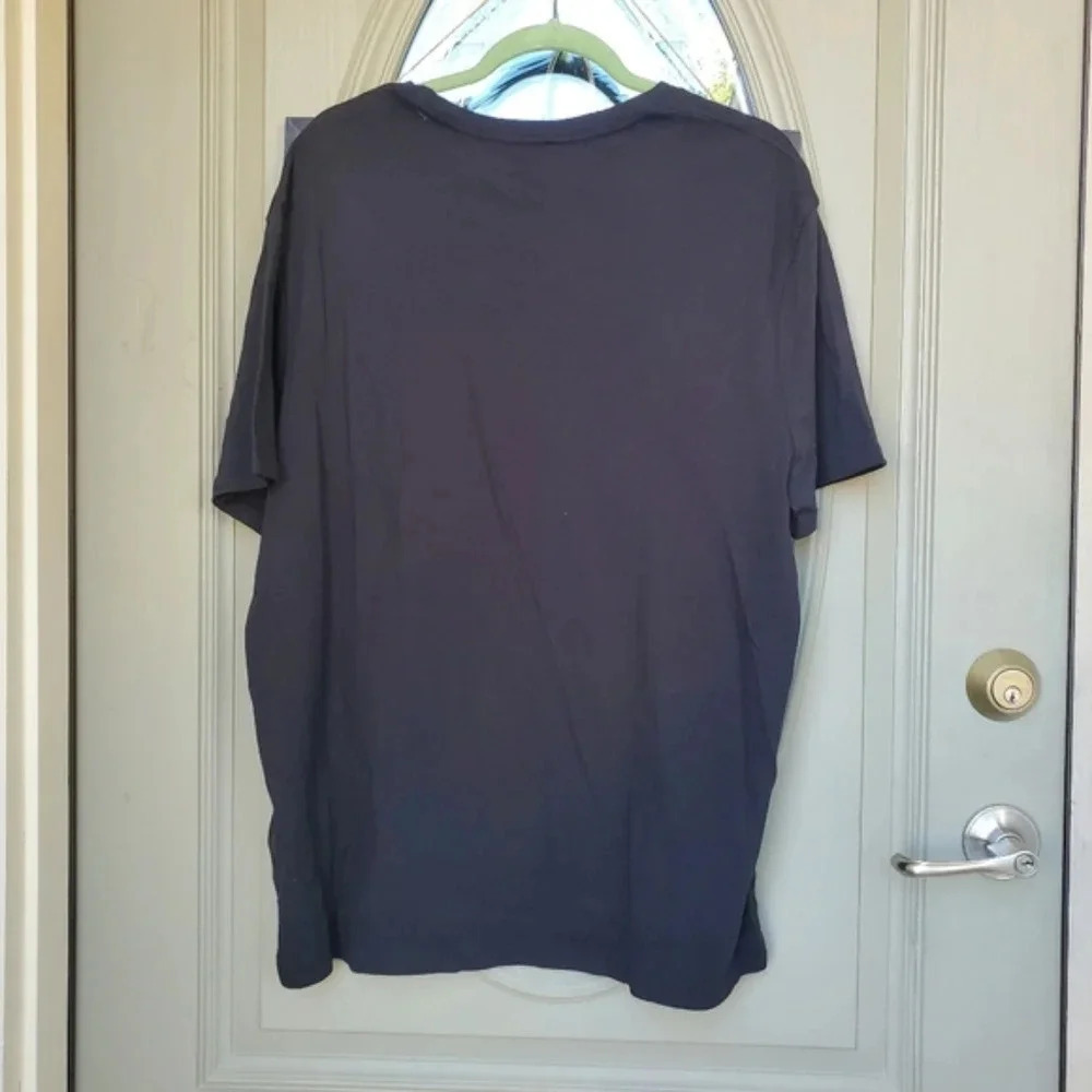EXPRESS | NWT Black Shaded Floral Graphic Pocket T-Shirt sz S - Picture 2 of 10